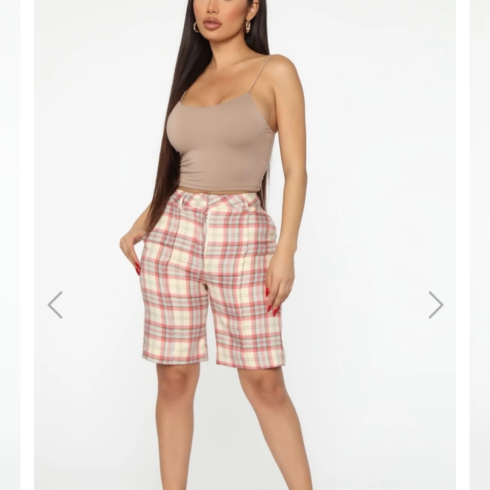 Don't play clueless shorts size medium